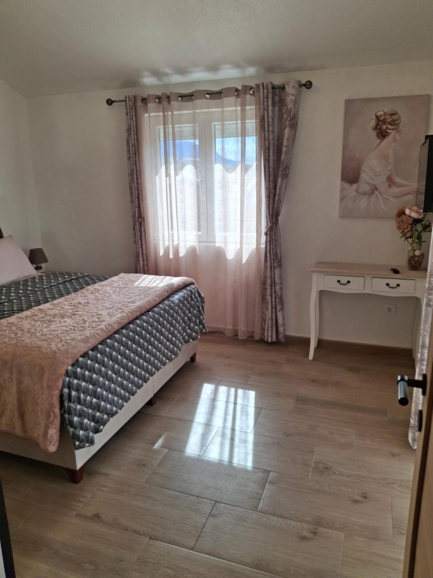 Апартаменти House 23 B1